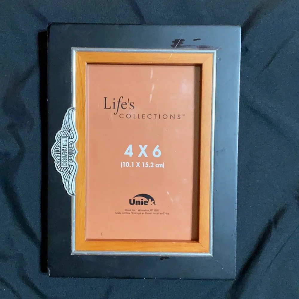Harley-Davidson 4x6 easel back picture frame